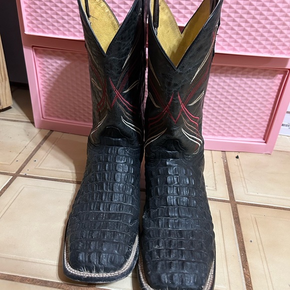 Black leather boots - Picture 2 of 2